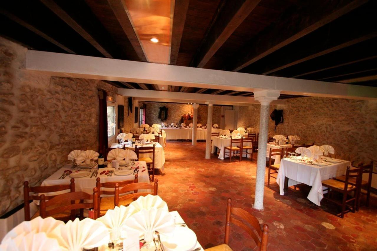 Moulin De Moulignon B&B Messy Екстериор снимка