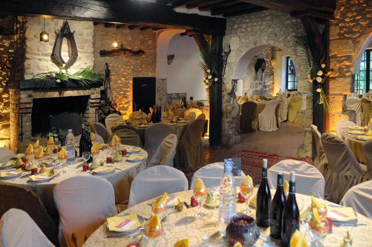 Moulin De Moulignon B&B Messy Екстериор снимка