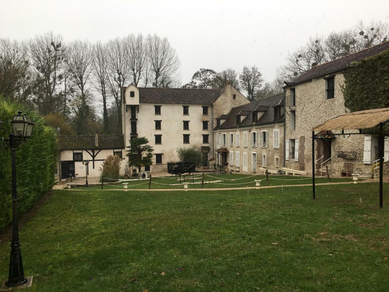 Moulin De Moulignon B&B Messy Екстериор снимка